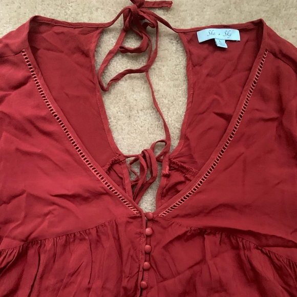 Flowy, rust top - Picture 2 of 4